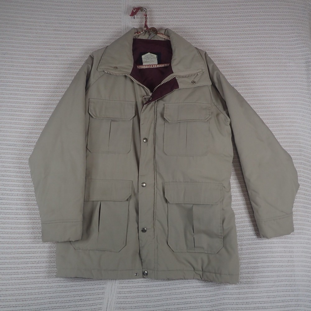 Vintage The Woolrich Womans Coat Stone w/ Detached Hood Made in USA Size: Large